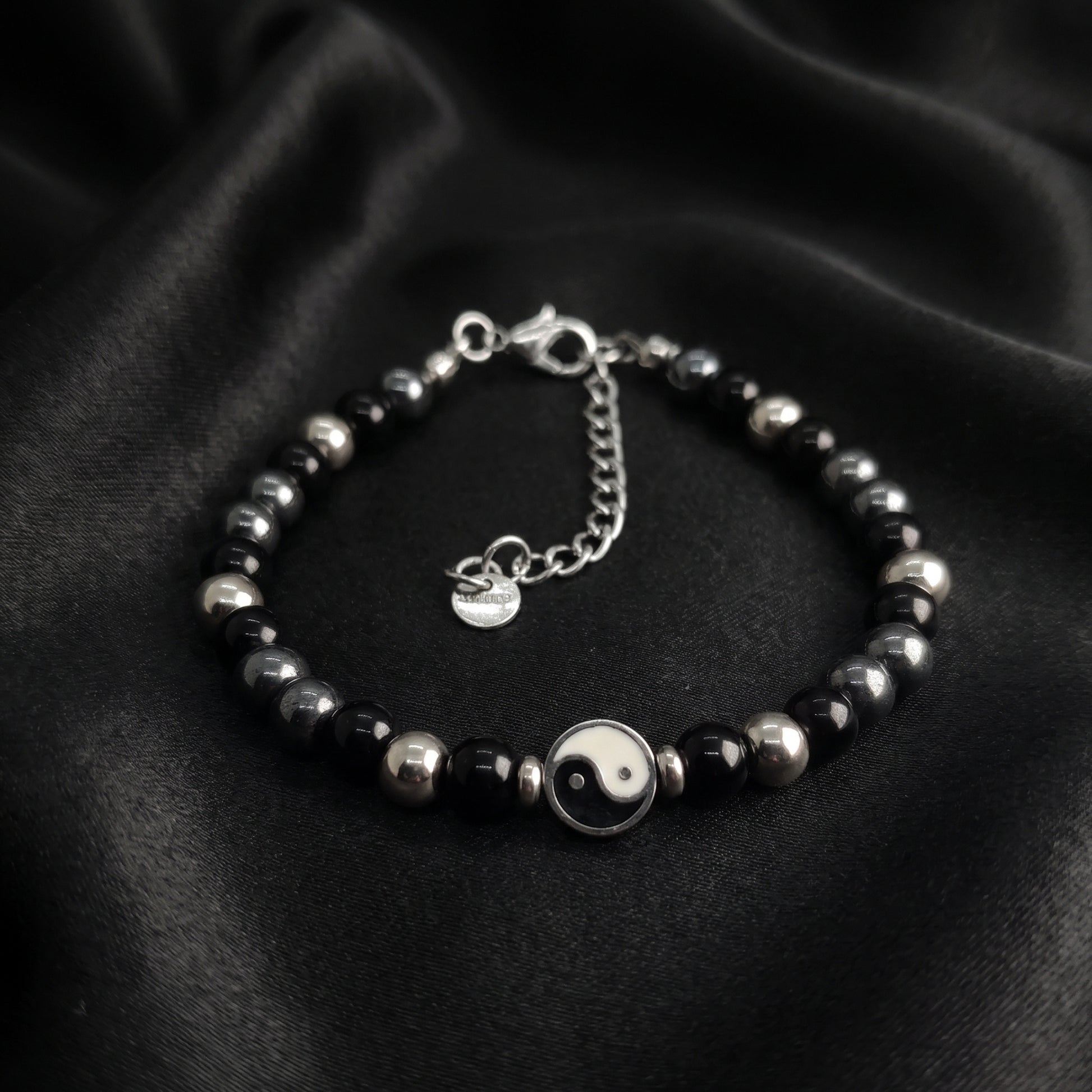 Black & silver bead yin-yang bracelet with round yin-yang charm and silver chain