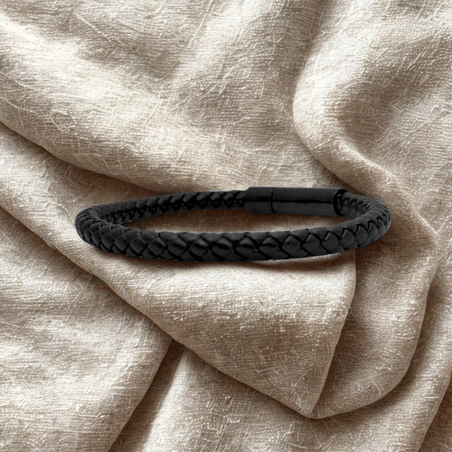 Premium Black Leather B-106 | Black Clasp Men - Overpowered Accessories | Egypt