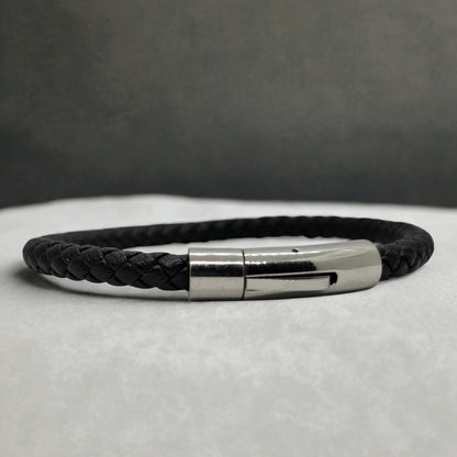 Premium Black Leather B-105 | Silver Clasp Men - Overpowered Accessories | Egypt