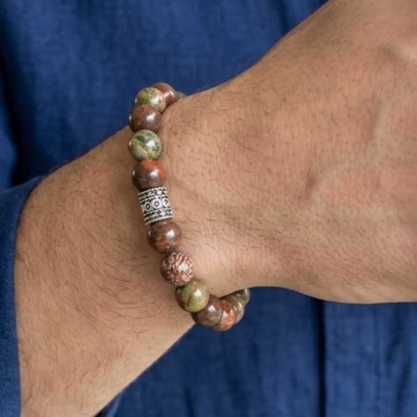 Men's Stone & Shade Bundle G-9 SG-001 features a beaded bracelet with earthy tones and a decorative silver accent.